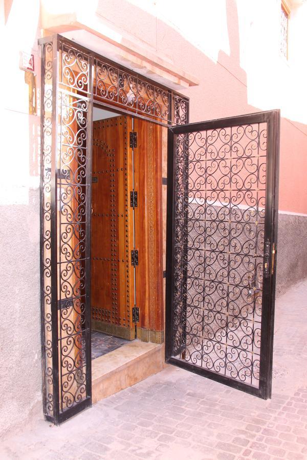 Riad La Porte Des 5 Jardins Марракеш Экстерьер фото